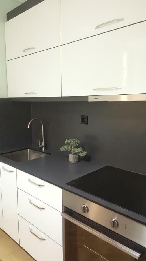 Cozy&Comfy Apartment In The Center Of Prishtina Пристина Екстериор снимка